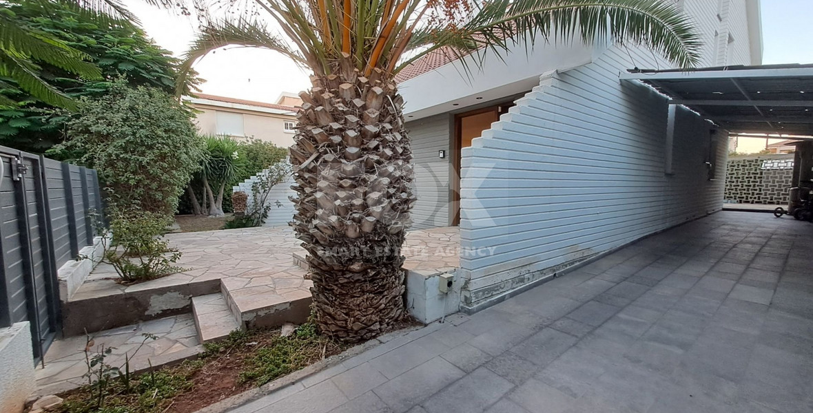 Four  bedroom furnished house with garden in Petrou and Pavlou, Lemesos