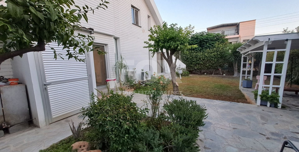 Four  bedroom furnished house with garden in Petrou and Pavlou, Lemesos