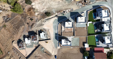 Three Bedroom Detached House in Moni for sale