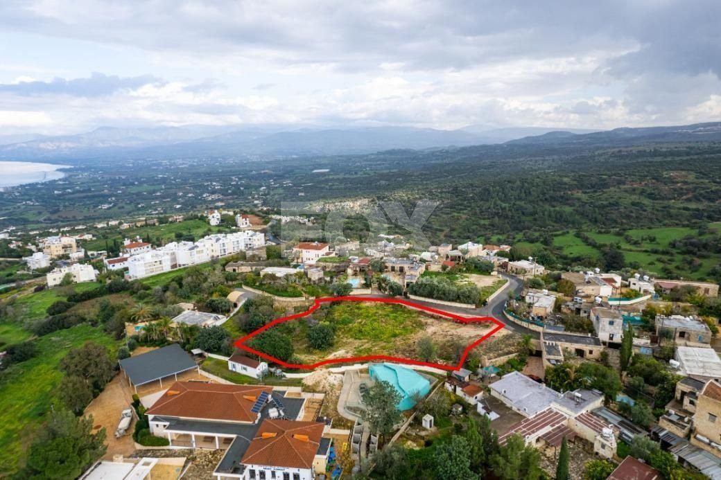 Residential land in Neo Chorio, Paphos.