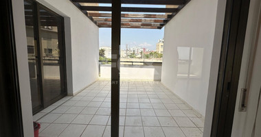 LUXURY APARTMENT OR OFFICE FOR SALE ON SPYROU KYPRIANOU AVENUE