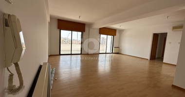 LUXURY APARTMENT OR OFFICE FOR SALE ON SPYROU KYPRIANOU AVENUE