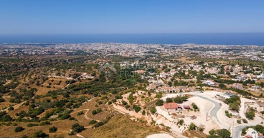 Residential field in a quiet location in Mesa Chorio Community in Paphos District