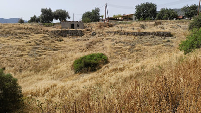 Nice residential land in Pareklisia area