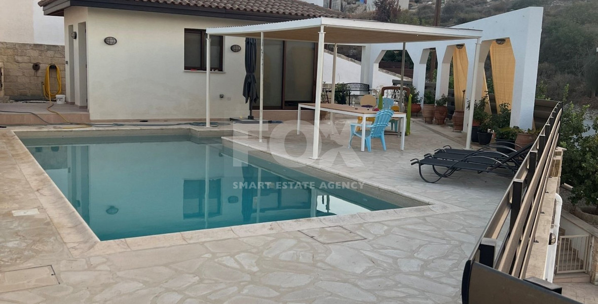 FOUR BEDROOM VILLA PRIVATE SWIMMING POOL