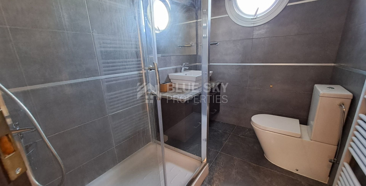 Four bedroom Villa by the sea with Private Pool in Pyrgos, Lemesos