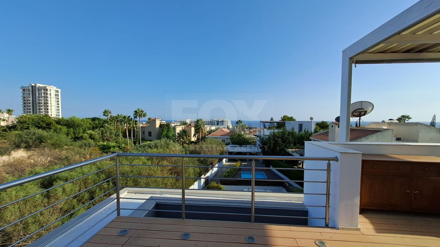 Four bedroom Villa by the sea with Private Pool in Pyrgos, Lemesos