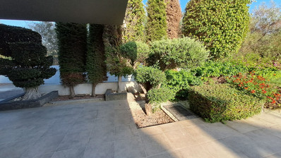 Four bedroom Villa by the sea with Private Pool in Pyrgos, Lemesos