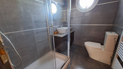 Four bedroom Villa by the sea with Private Pool in Pyrgos, Lemesos