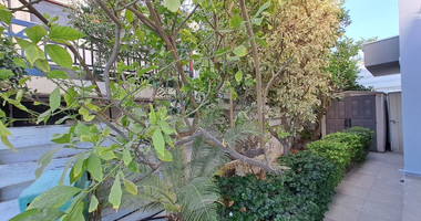 Four bedroom detached Villa on the seafront with private pool in Pyrgos, Lemesos