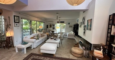 DETACHED 4 BEDROOM VILLA WITH GARDEN IN AGIA PARASKEVI GERMASOGIA