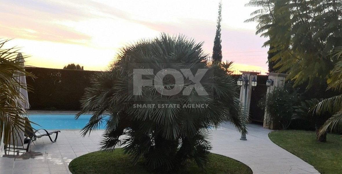 Stunning 6- bedroom Villa in Tala, Paphos