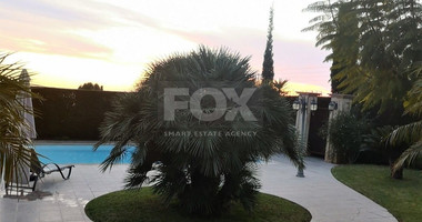 Stunning 6- bedroom Villa in Tala, Paphos