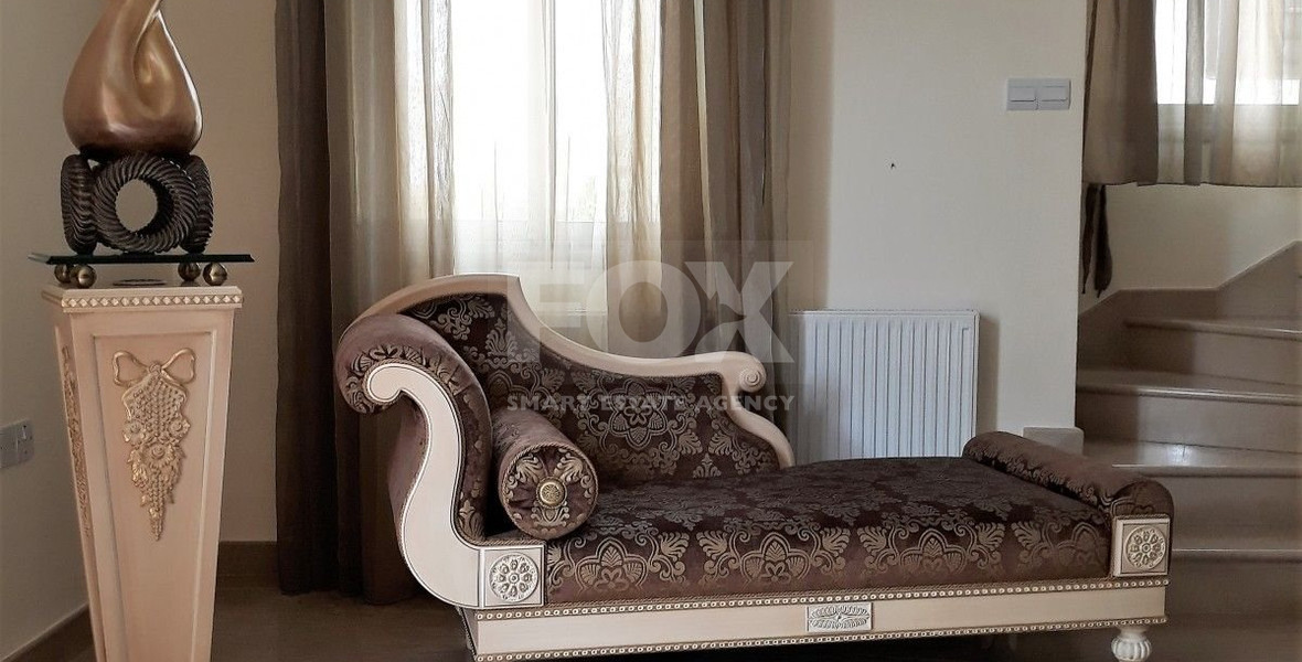 Stunning 6- bedroom Villa in Tala, Paphos