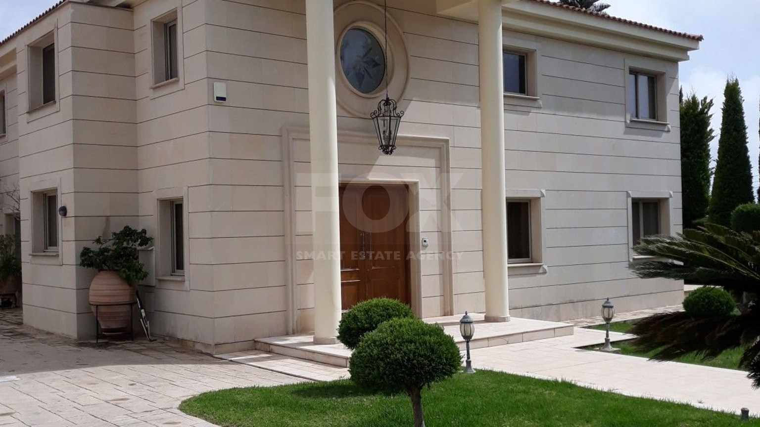 Stunning 6- bedroom Villa in Tala, Paphos