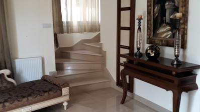 Stunning 6- bedroom Villa in Tala, Paphos