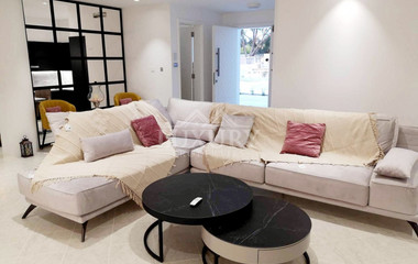 LUXURY 5 BEDROOM SMART VILLA WITH STUNNING SEA VIEWS