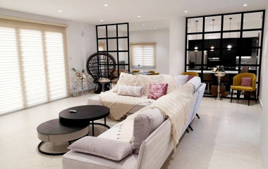 LUXURY 5 BEDROOM SMART VILLA WITH STUNNING SEA VIEWS