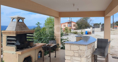 Magnificent five bedroom villa with panoramic view