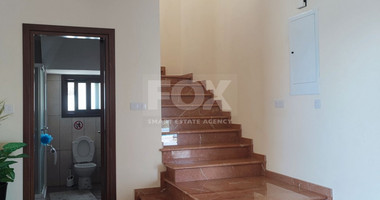 Magnificent five bedroom villa with panoramic view