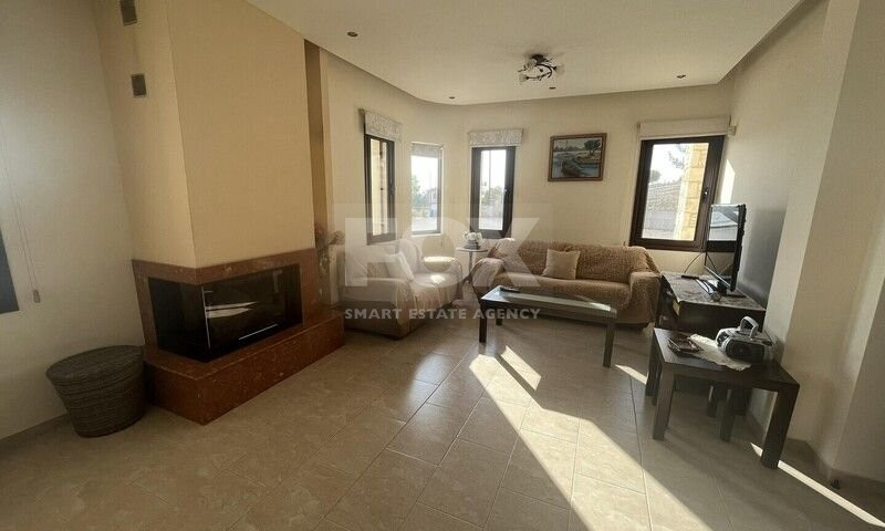 Magnificent five bedroom villa with panoramic view