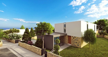 Three bedroom detached villa in peyia