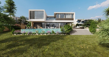 Three bedroom luxury villa in peyia