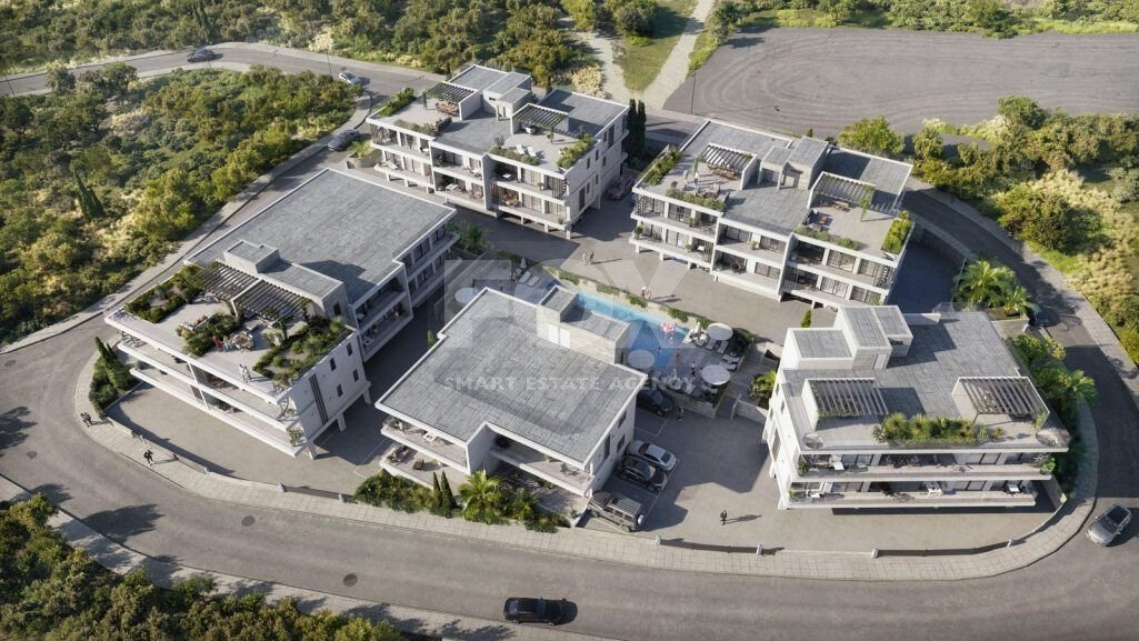 A sea view three bedroom apartment in Geroskipou