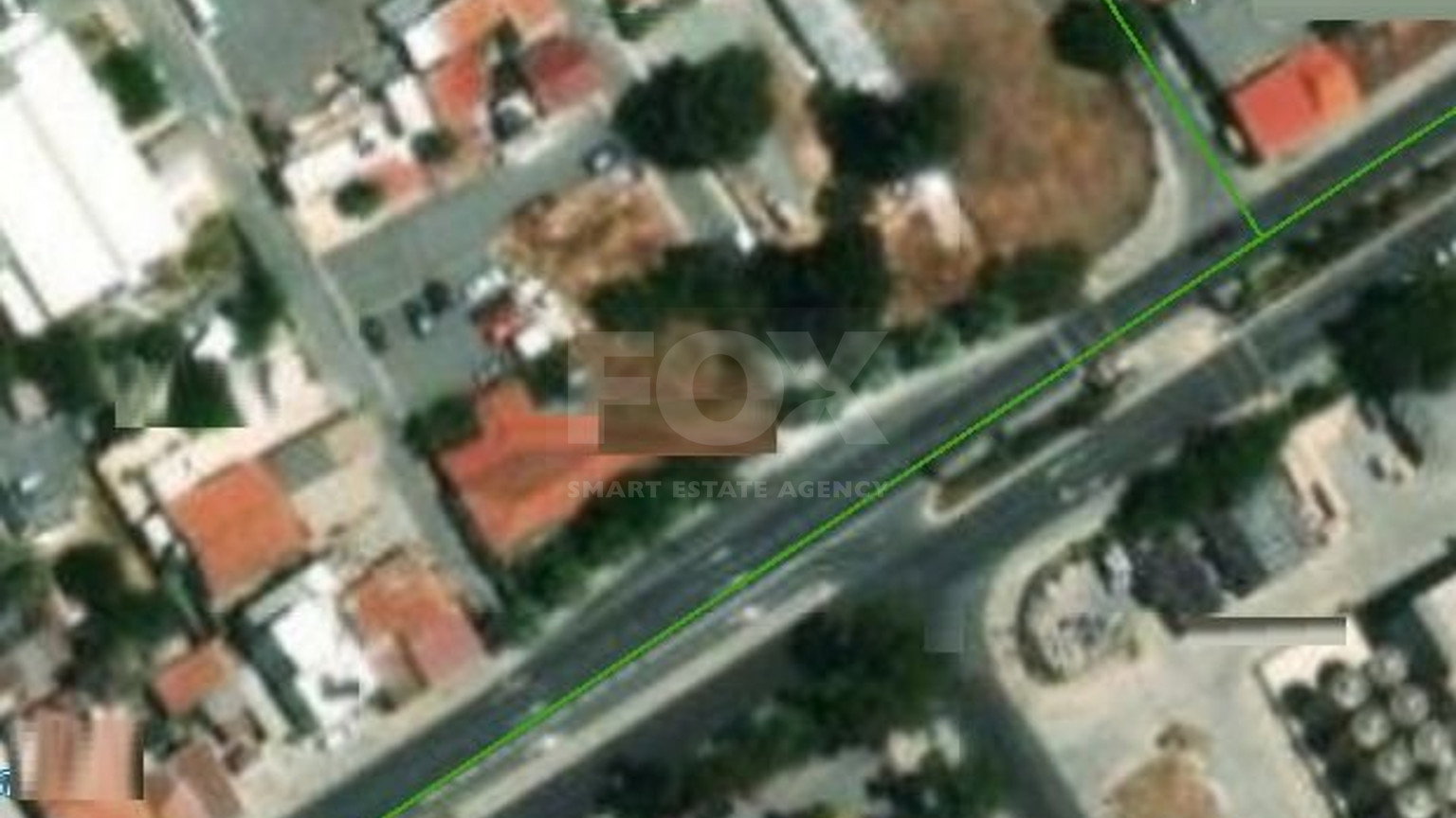 COMMERCIAL PLOT ON MAIN COMMERICAL AVENUE
