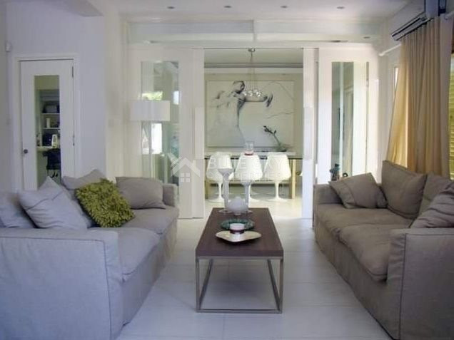 Three bedroom house plus office in Petrou & Pavlou, Limassol