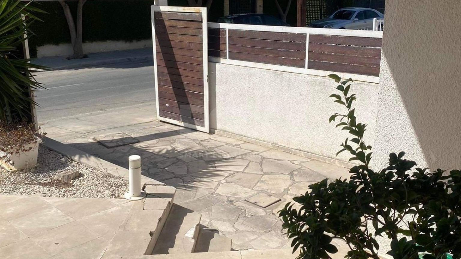 Three bedroom house plus office in Petrou & Pavlou, Limassol