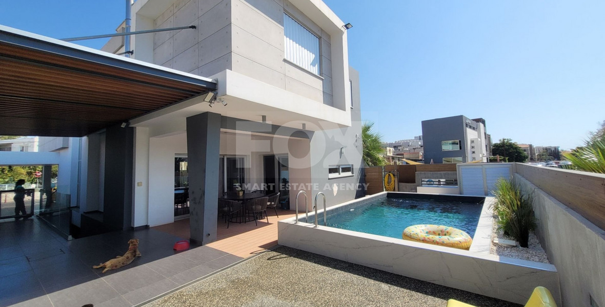 Luxury-Spacious-Modern Design Four Bedroom Detached House With Pool