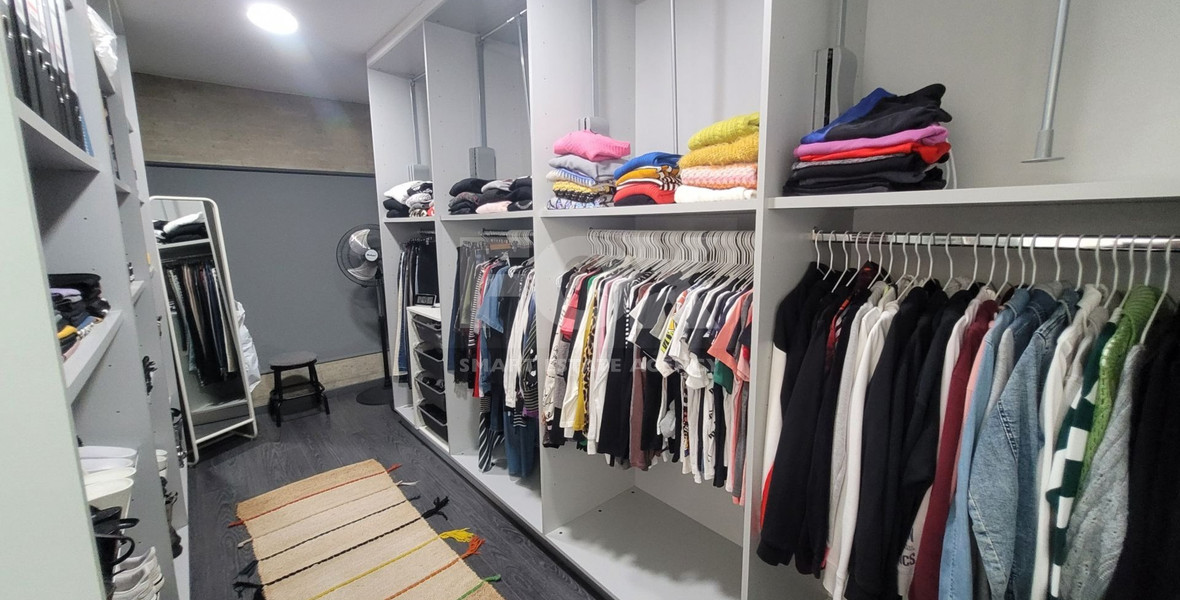 Luxury-Spacious-Modern Design Four Bedroom Detached House With Pool