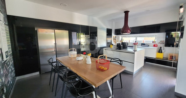 Luxury-Spacious-Modern Design Four Bedroom Detached House With Pool