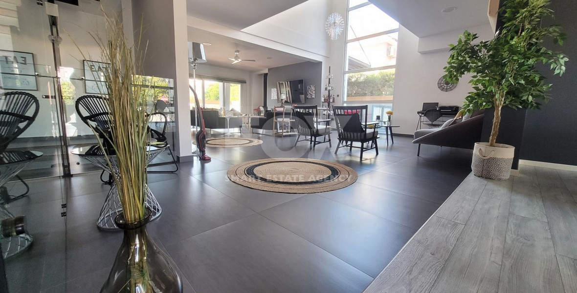 Luxury-Spacious-Modern Design Four Bedroom Detached House With Pool