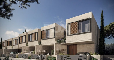 Two bedroom townhouse in a privilege area in Konia Vilaage