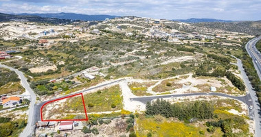 Plot under division in Agios Tychonas, Limassol