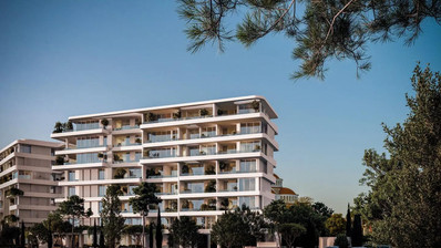 Two bedroom apartment on the sixth floor in a privileged area in Kato Paphos for sale.