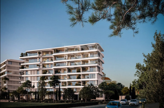 Three bedroom Luxury Penthouse for Sale in Kato Paphos – Prime Coastal Living