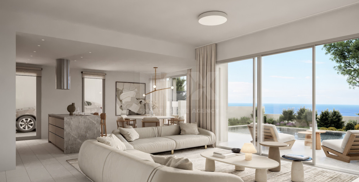 Two bedroom luxury villa with sea view in Peyia village for sale