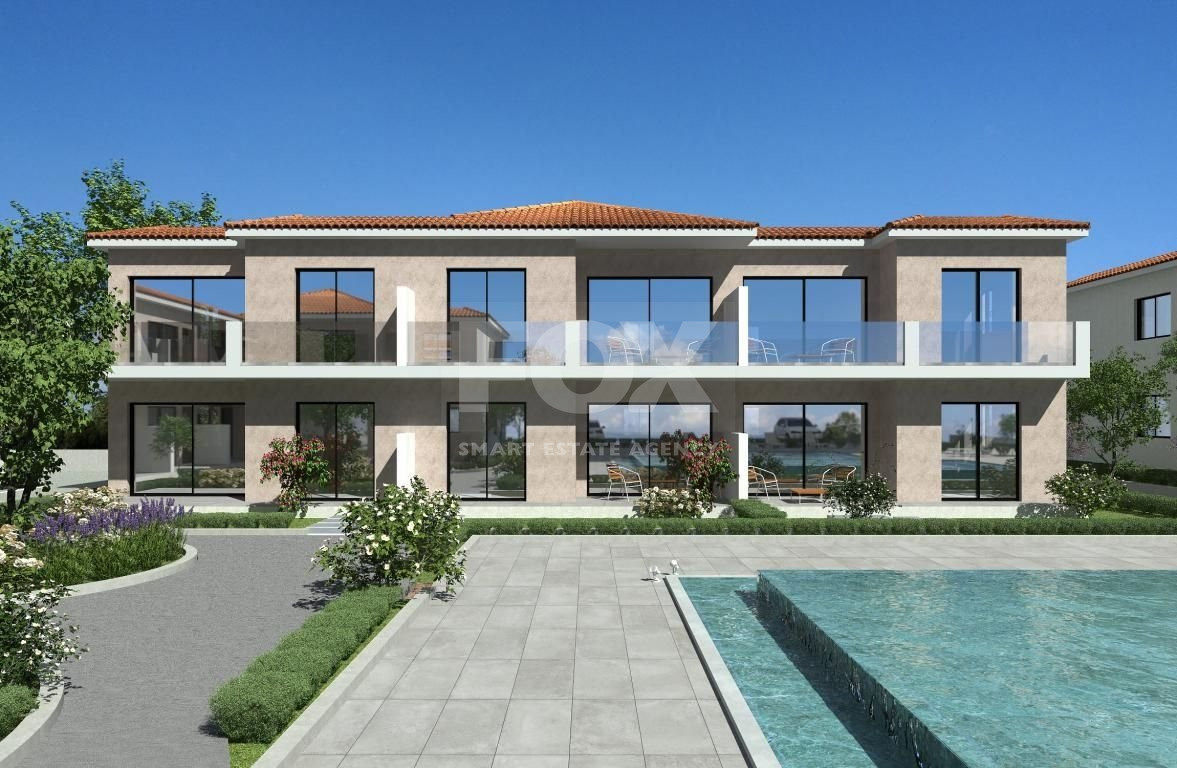 Two bedroom apartment with private garden in Polis Chrysochous