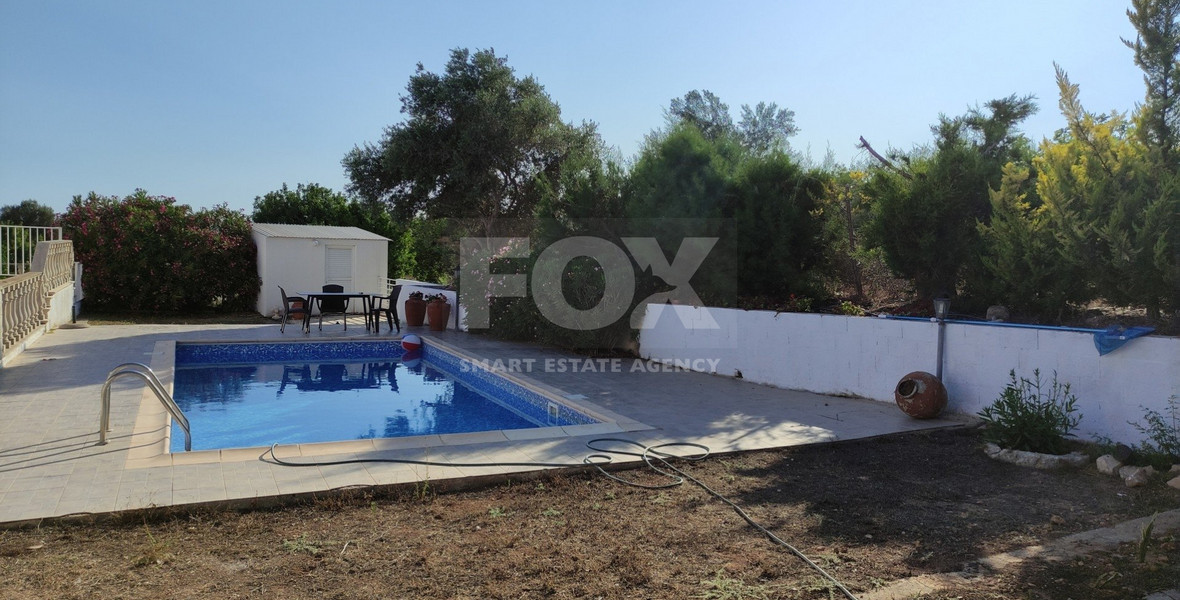 3 Bedroom luxury villa in Mesogi Paphos Cyprus