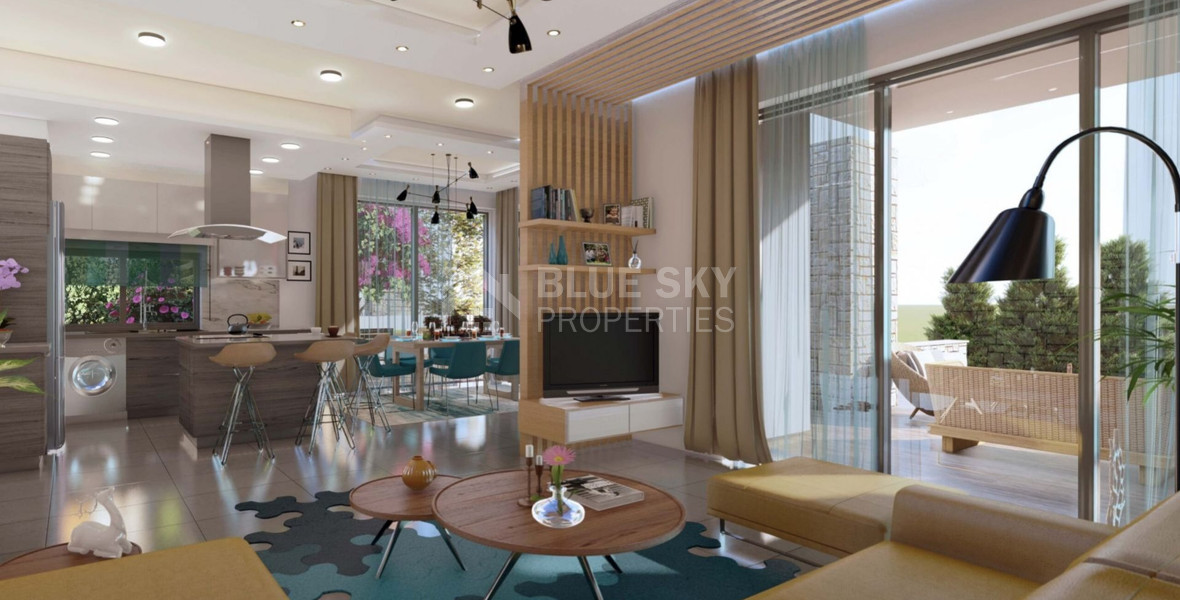 Five bedroom luxury villa with an extra bedroom at basement by the sea in Chloraka