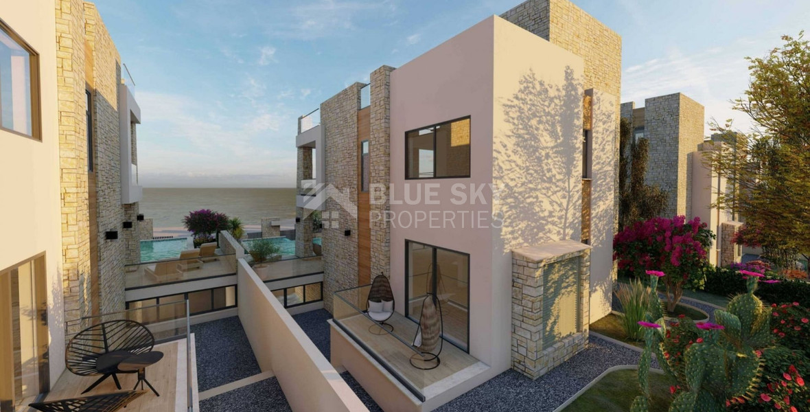 Five bedroom luxury villa with an extra bedroom at the basement near the sea in Chloraka