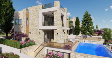 Five bedroom luxury villa with an extra bedroom at the basement near the sea in Chloraka