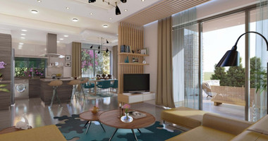 Five bedroom luxury villa with an extra bedroom at the basement near the sea in Chloraka