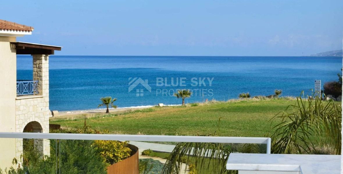 Three bedroom luxury villa with unobstructed sea view,  in Latchi