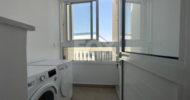 New renovated and furnished 2 bedroom on beach road