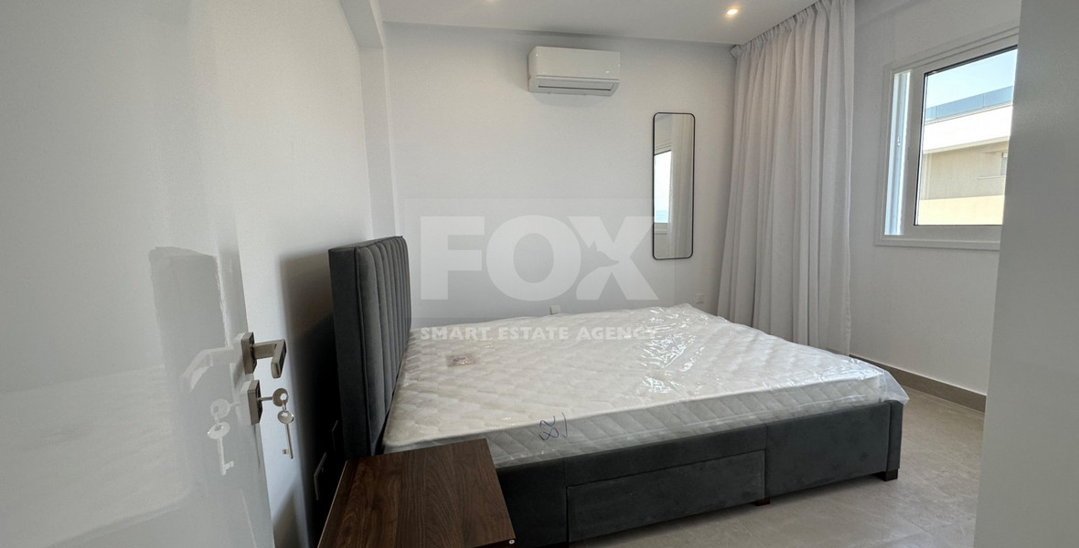 New renovated and furnished 2 bedroom on beach road