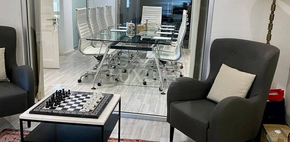 BUILDING OF GROUND FLOOR LUXURY OFFICES ON LISTED BUILDING AGIAS TRIAS LIMASSOL